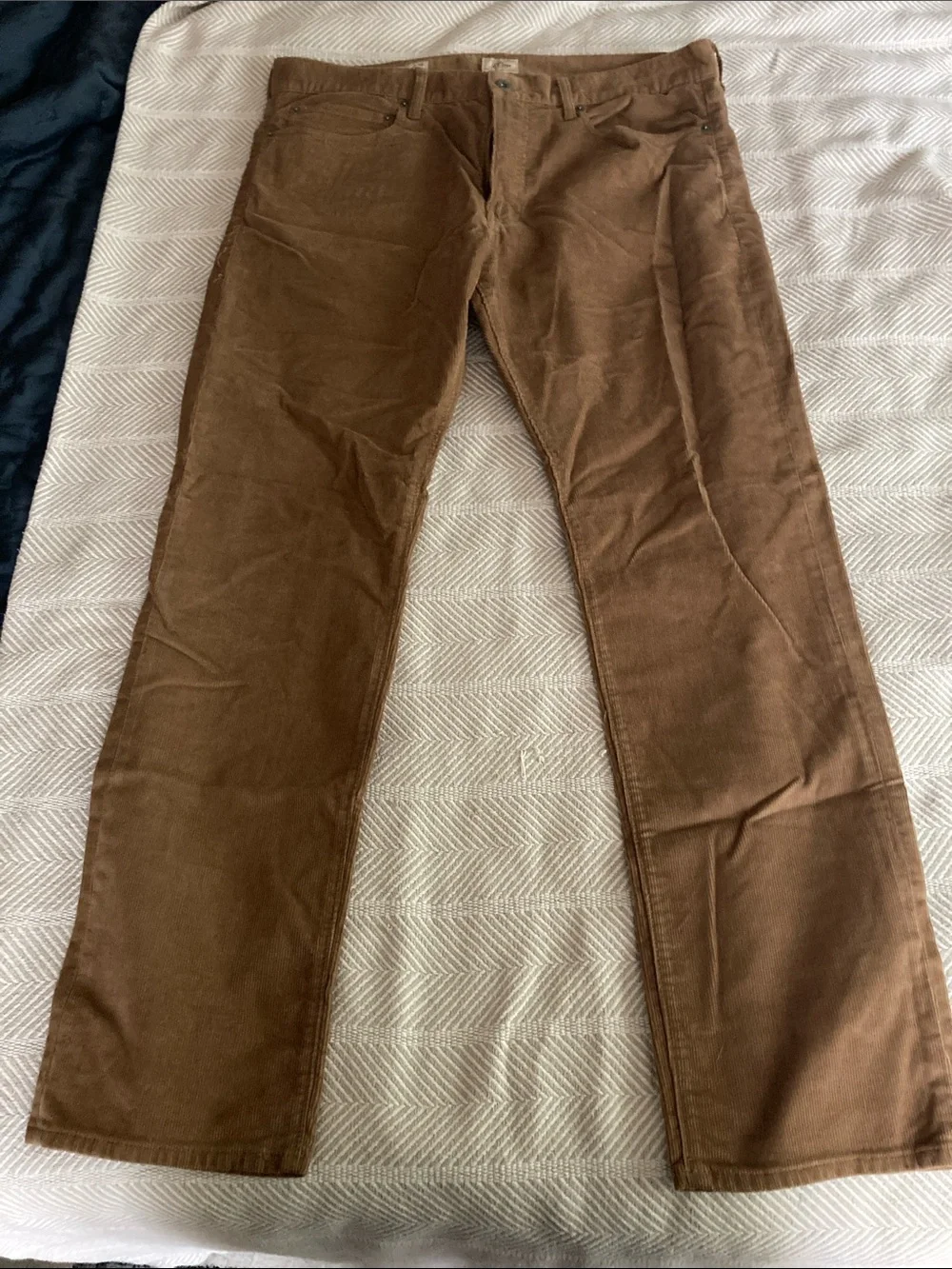 J Crew Men's Warm Brown Corduroy Pants - Classic Straight Fit